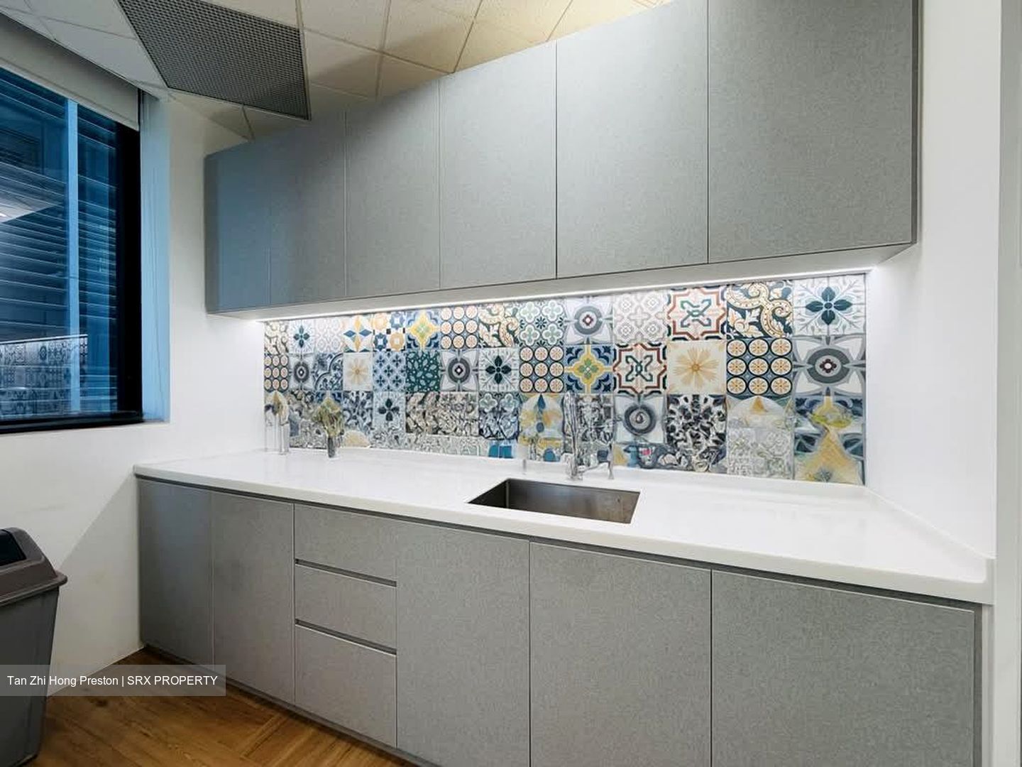 Republic Plaza (D1), Office #584320631